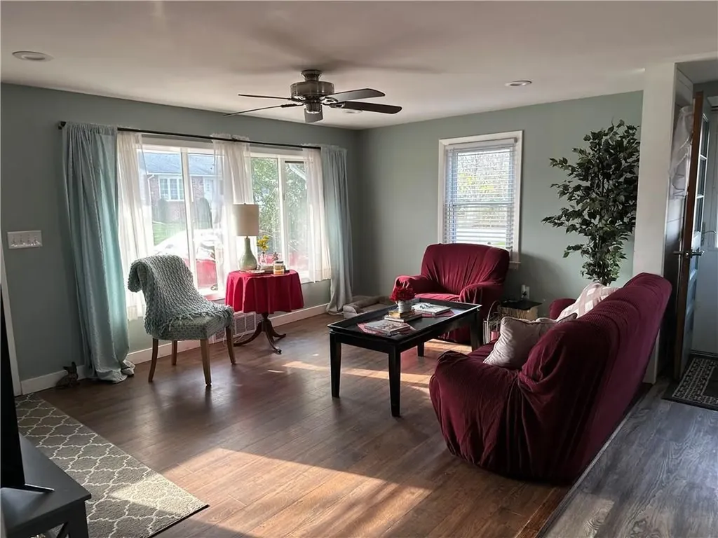 26 Raymond Street Coventry RI 02816