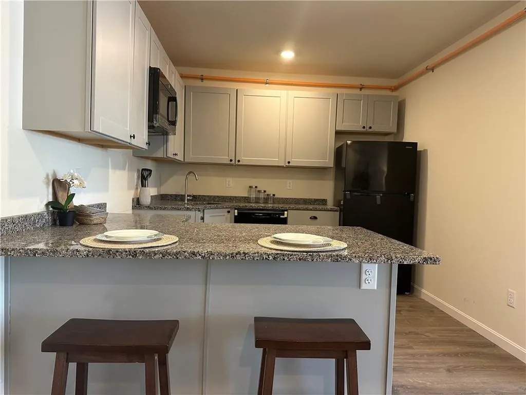 327 Pine Street Pawtucket RI 02860