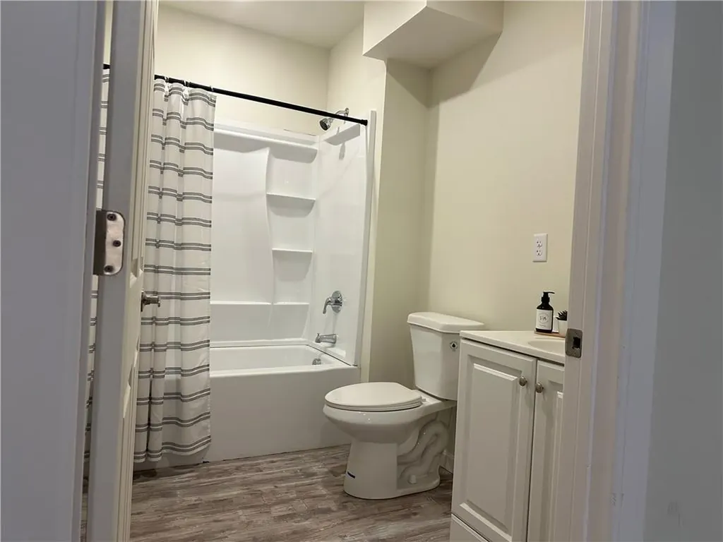 327 Pine Street Pawtucket RI 02860