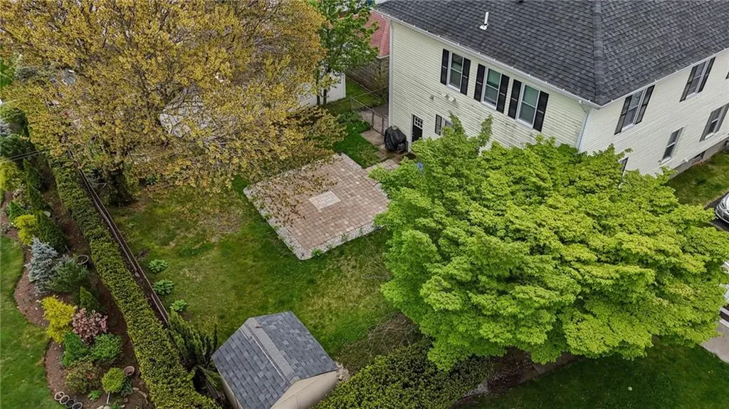 204 Coyle Avenue Pawtucket RI 02861