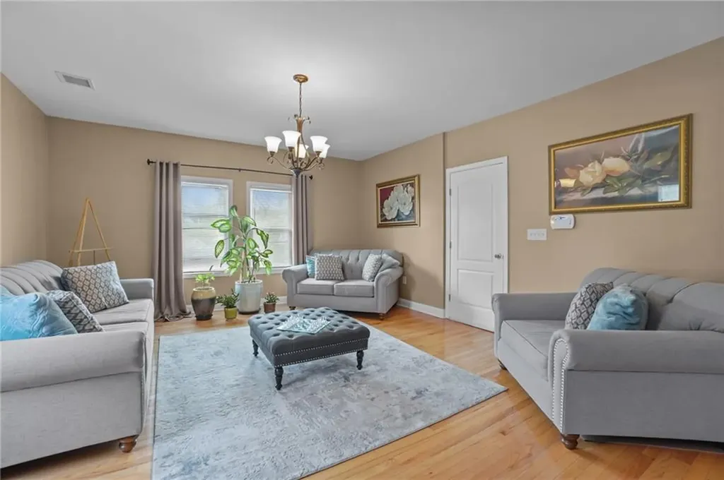 204 Coyle Avenue Pawtucket RI 02861