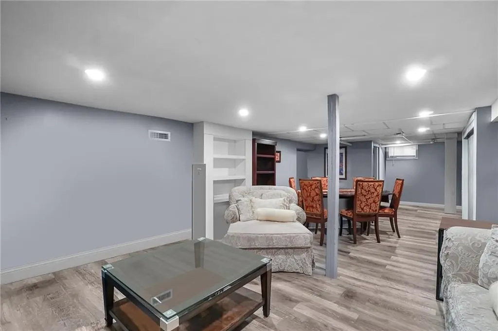 204 Coyle Avenue Pawtucket RI 02861