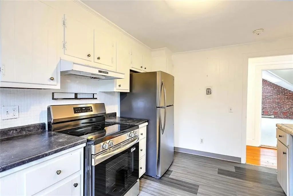 234 President Avenue Providence RI 02906