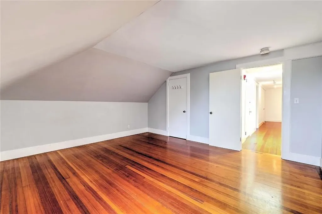 234 President Avenue Providence RI 02906