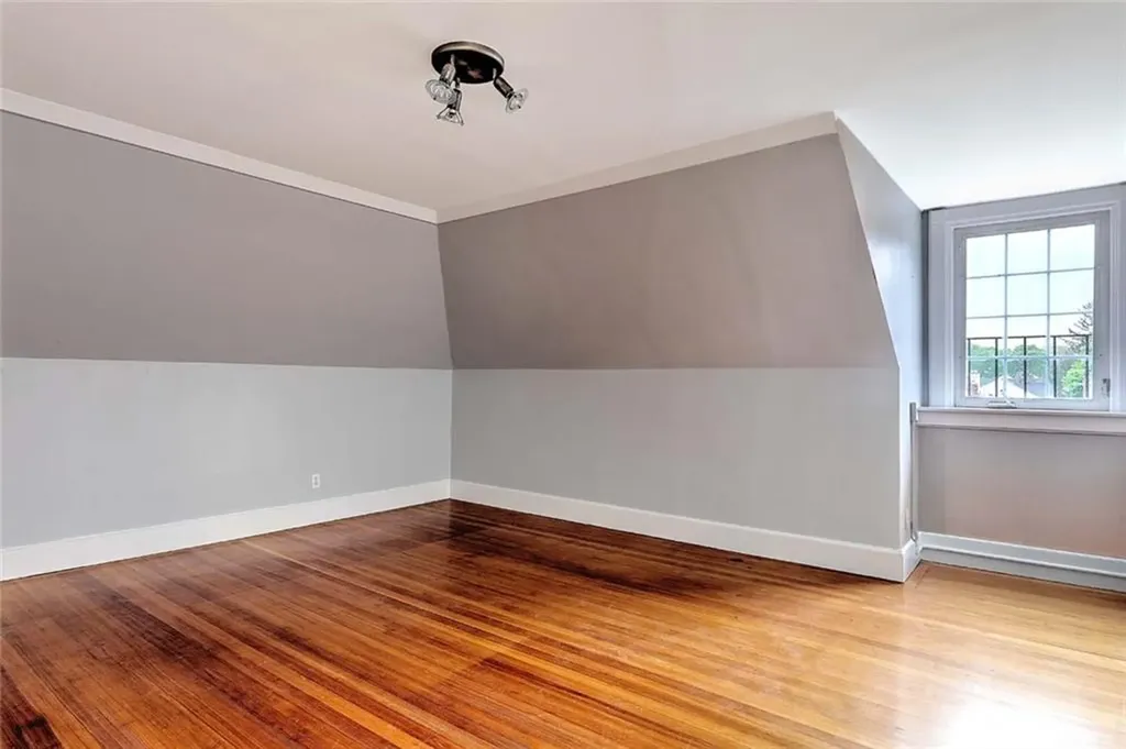 234 President Avenue Providence RI 02906