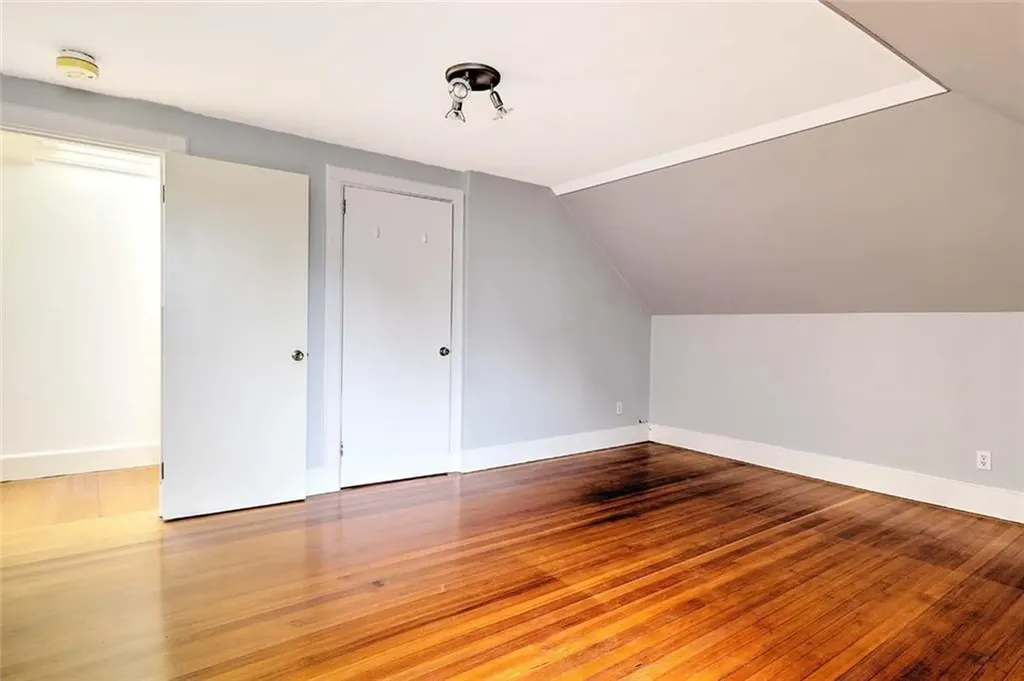 234 President Avenue Providence RI 02906