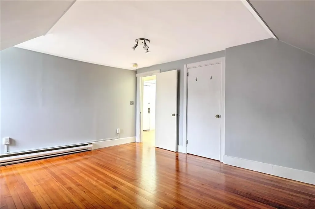 234 President Avenue Providence RI 02906