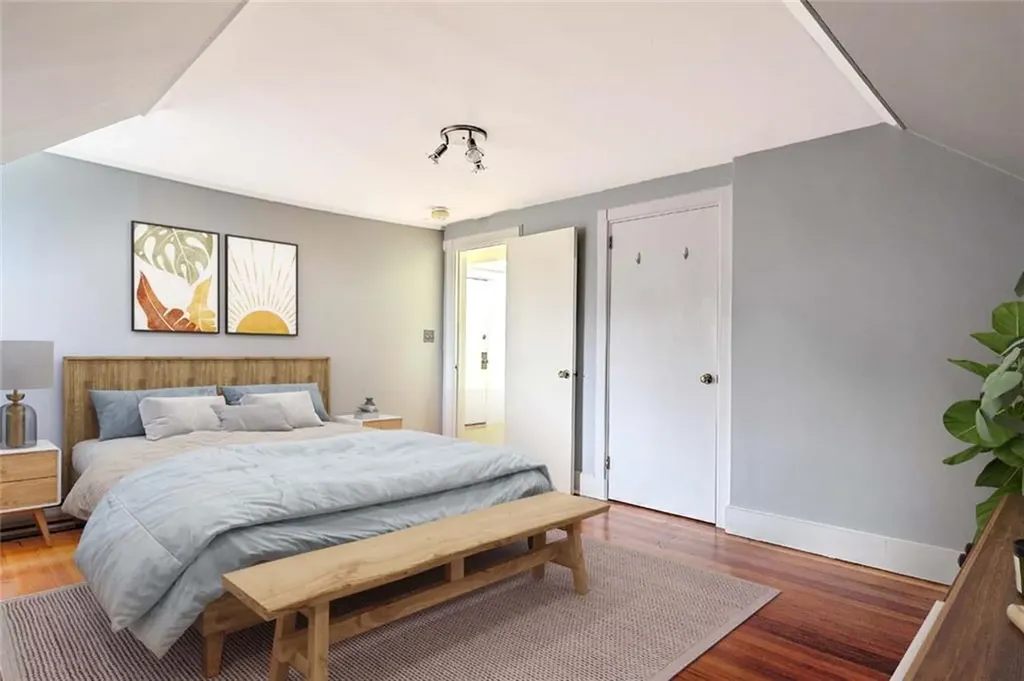 234 President Avenue Providence RI 02906