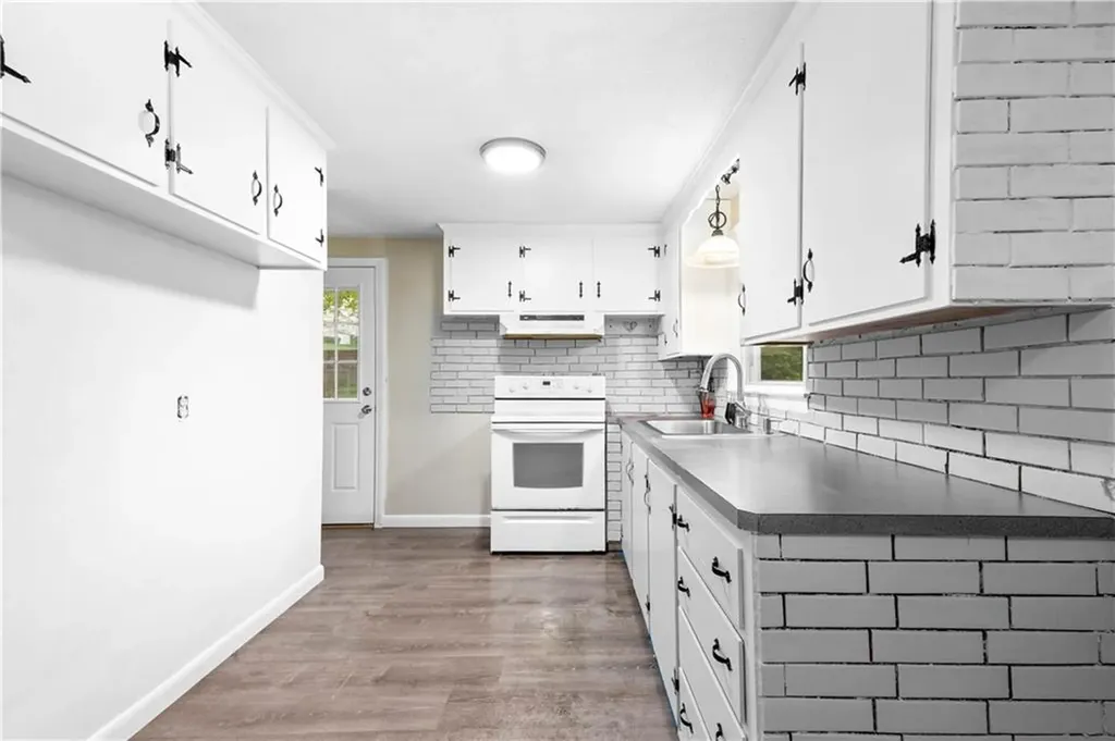 3 Baylor Drive Coventry RI 02816
