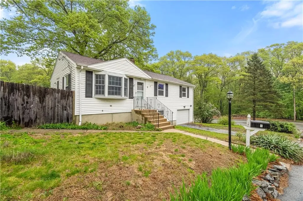 3 Baylor Drive Coventry RI 02816