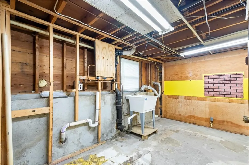 3 Baylor Drive Coventry RI 02816