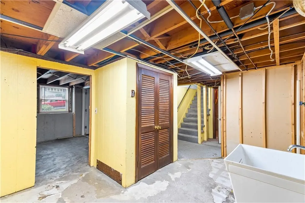 3 Baylor Drive Coventry RI 02816