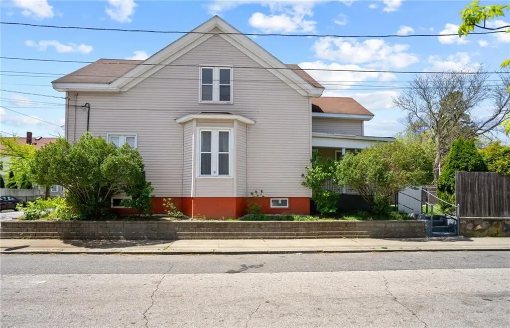 171 Laban Street Providence RI 02909