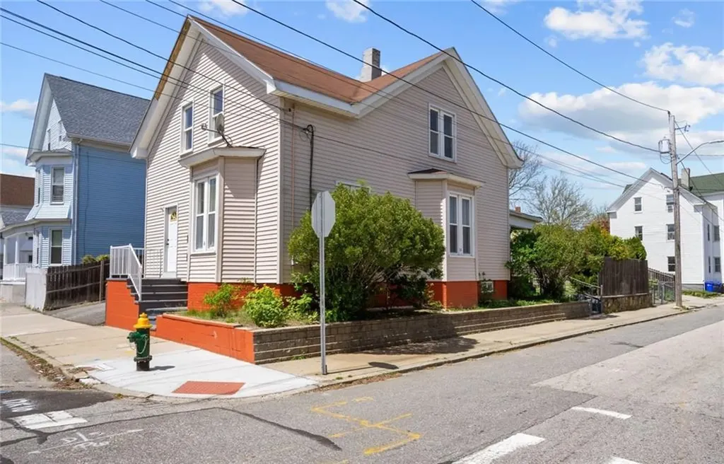 171 Laban Street Providence RI 02909