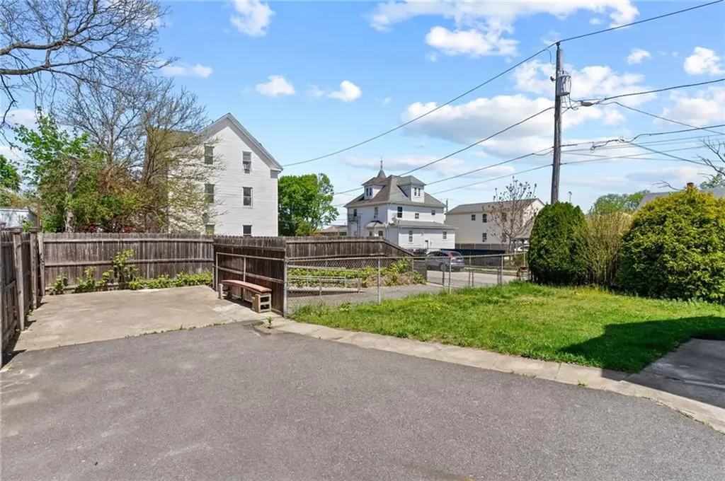 171 Laban Street Providence RI 02909