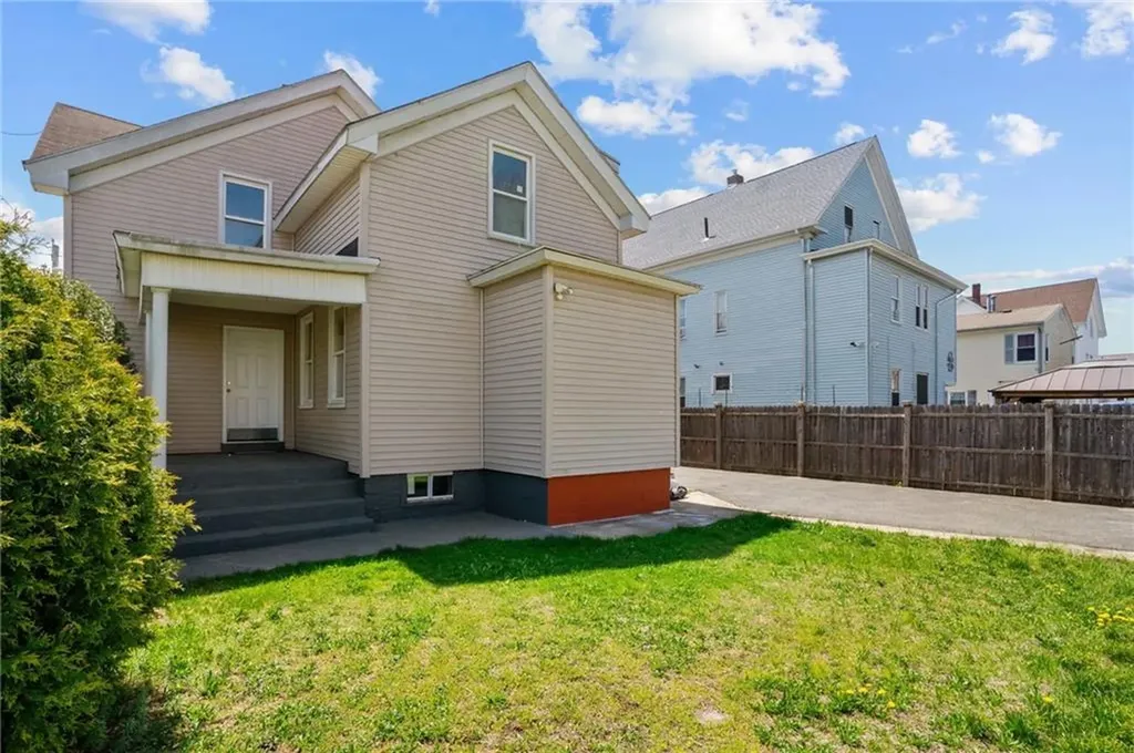 171 Laban Street Providence RI 02909