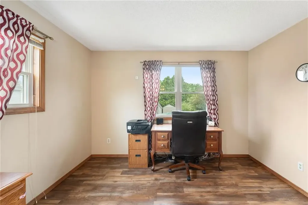30 Saundra Drive Westerly RI 02891