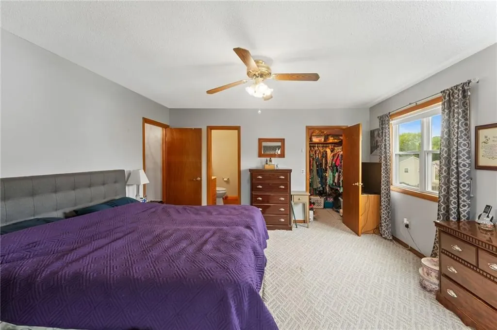 30 Saundra Drive Westerly RI 02891