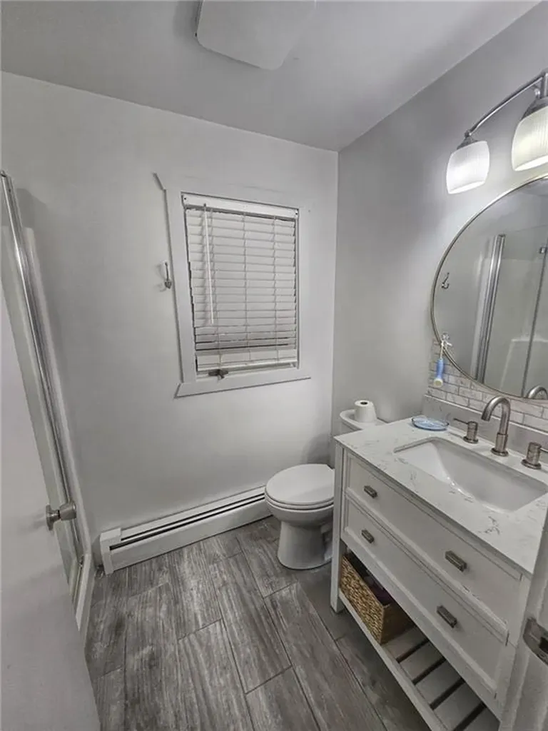 8 Bicentennial Way North Providence RI 02909