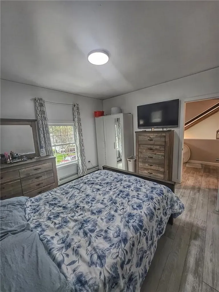 8 Bicentennial Way North Providence RI 02909