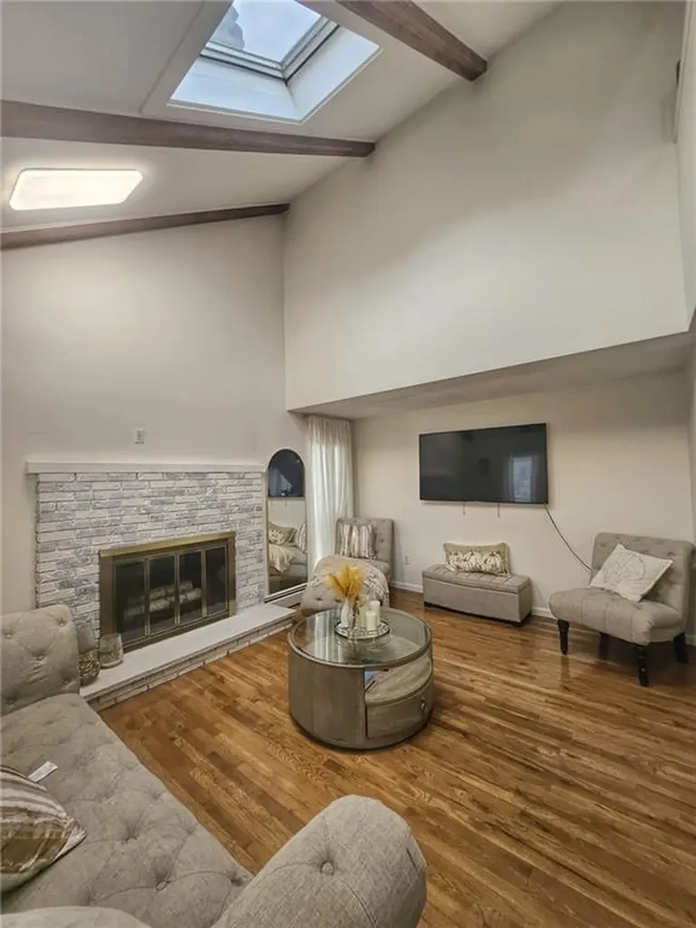 8 Bicentennial Way North Providence RI 02909