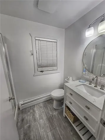 8 Bicentennial Way North Providence RI 02909