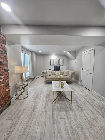 8 Bicentennial Way North Providence RI 02909