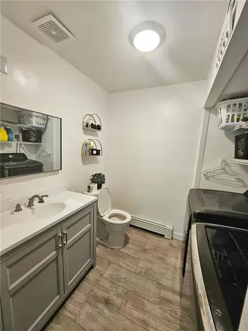 8 Bicentennial Way North Providence RI 02909