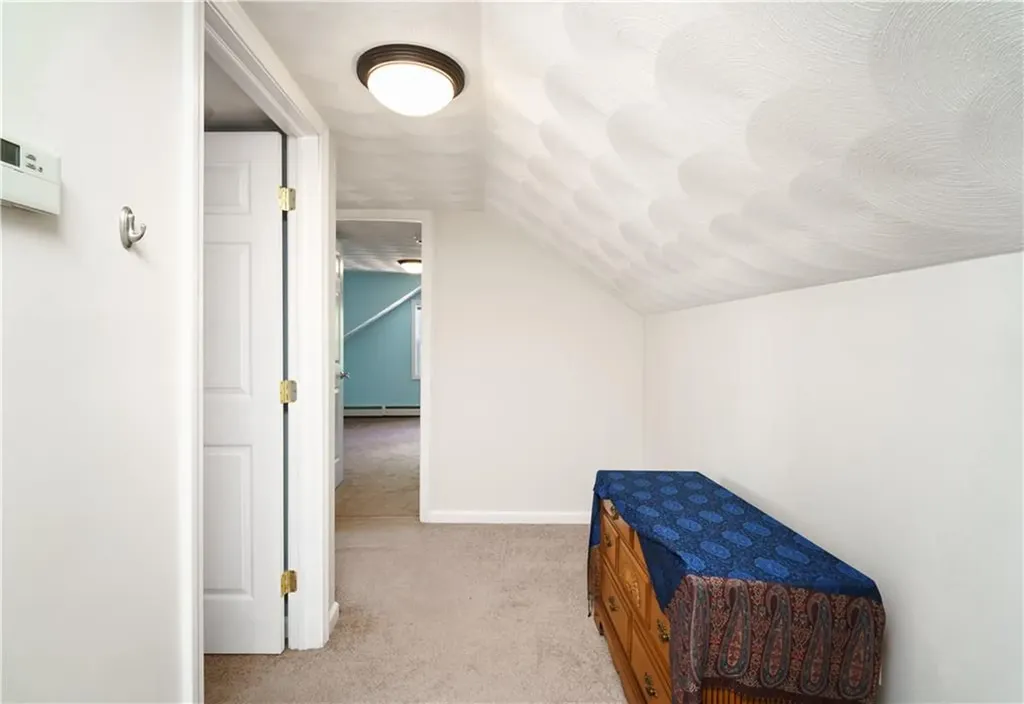 40 Whitin Avenue Warwick RI 02888