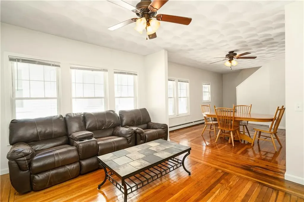 40 Whitin Avenue Warwick RI 02888
