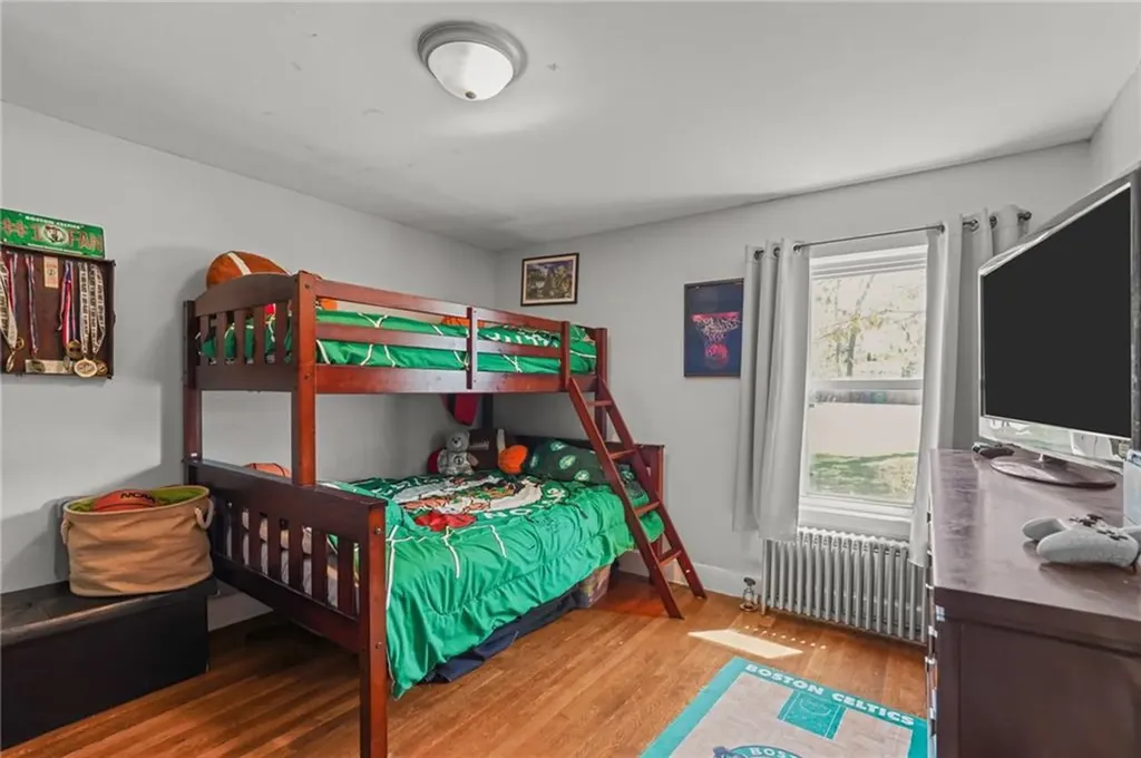 45 Inman Avenue Warwick RI 02886