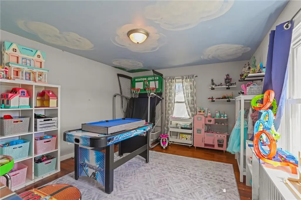45 Inman Avenue Warwick RI 02886