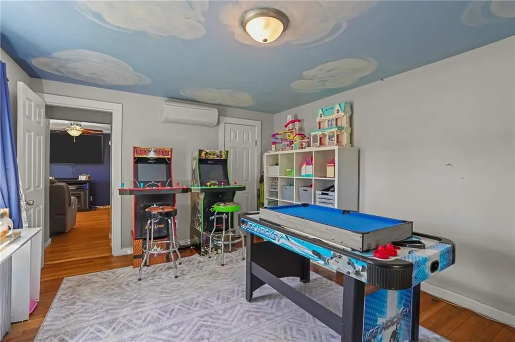 45 Inman Avenue Warwick RI 02886