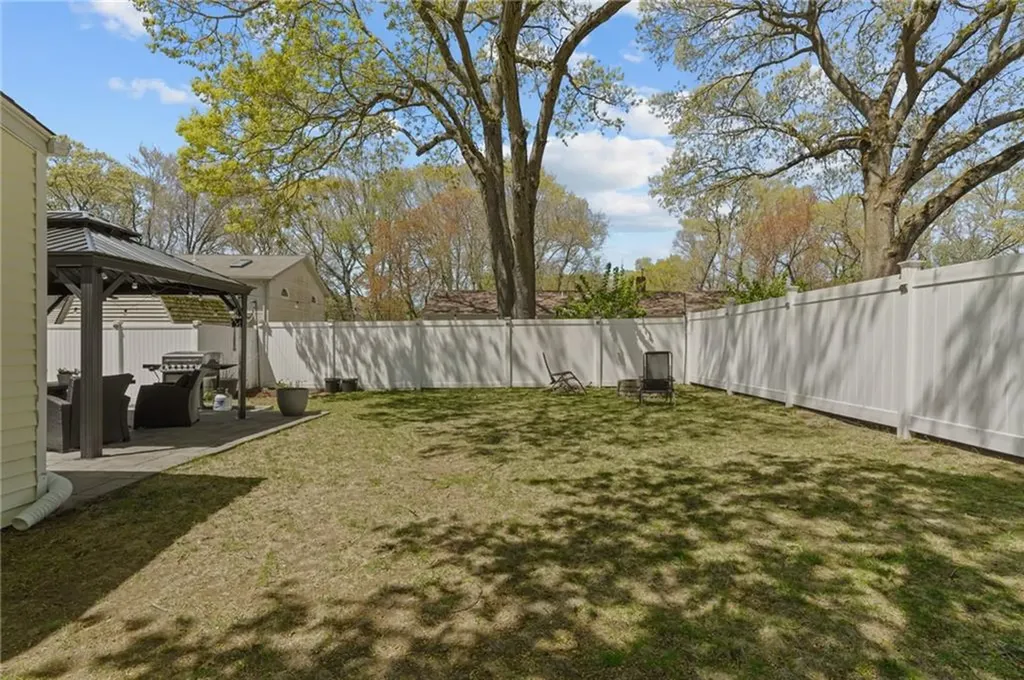 45 Inman Avenue Warwick RI 02886