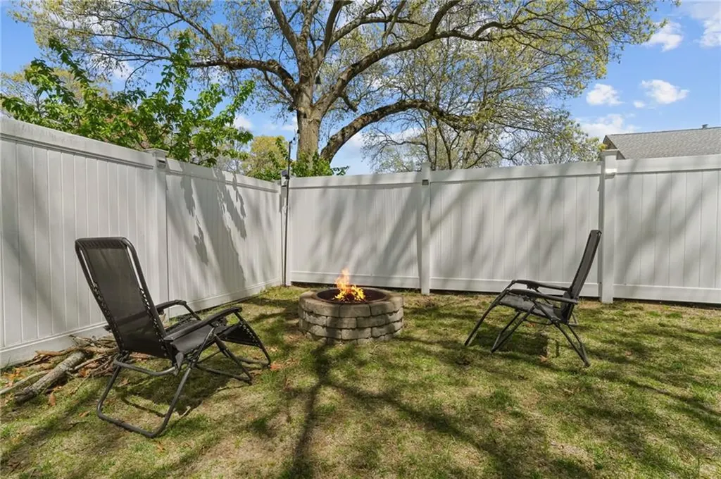 45 Inman Avenue Warwick RI 02886