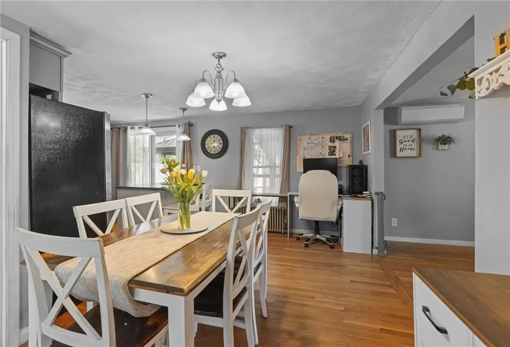 45 Inman Avenue Warwick RI 02886
