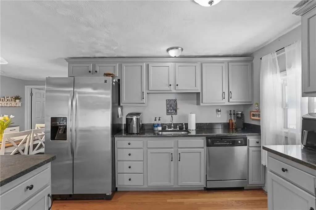45 Inman Avenue Warwick RI 02886