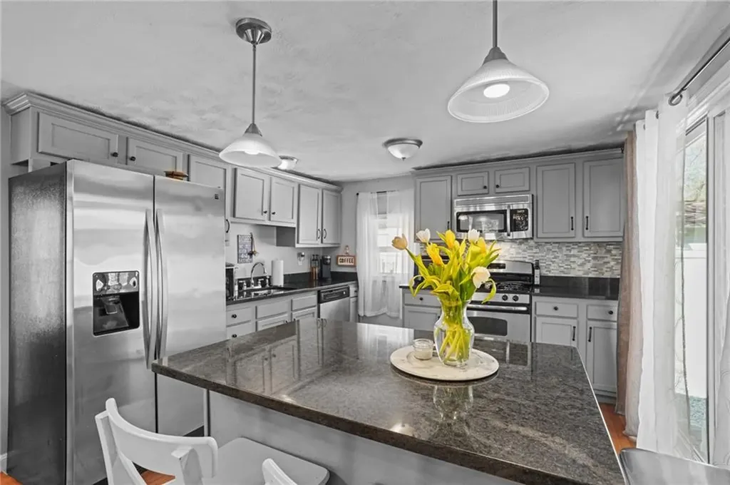 45 Inman Avenue Warwick RI 02886