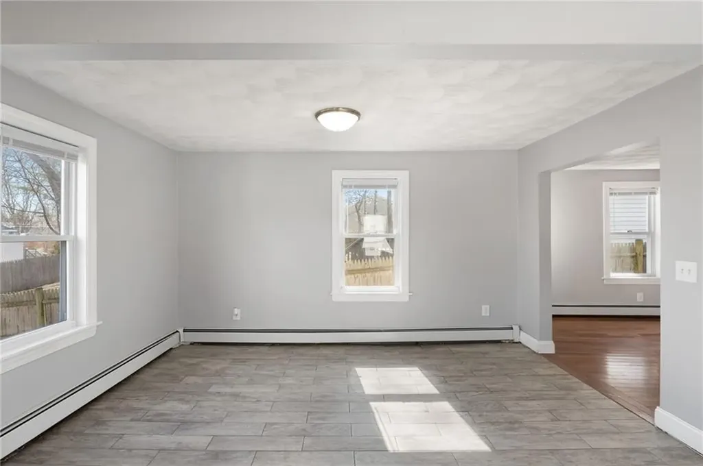 94 Holmes Road Warwick RI 02888