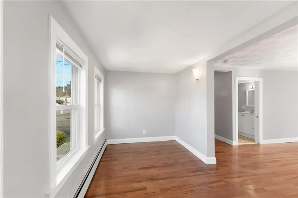 94 Holmes Road Warwick RI 02888