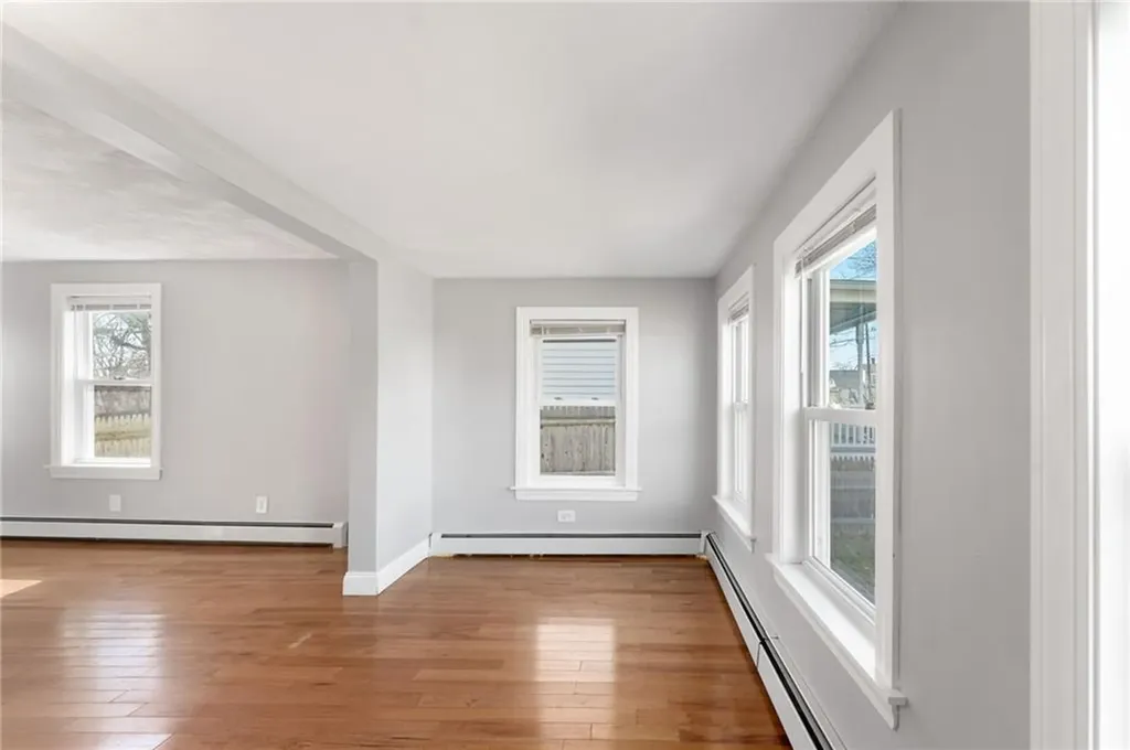 94 Holmes Road Warwick RI 02888