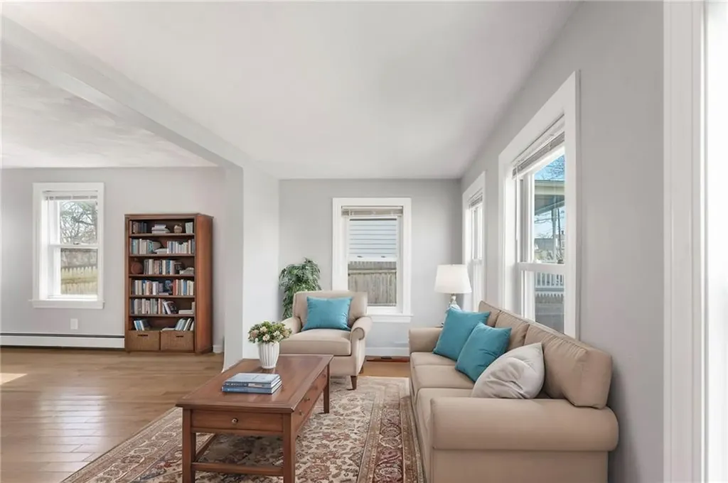 94 Holmes Road Warwick RI 02888