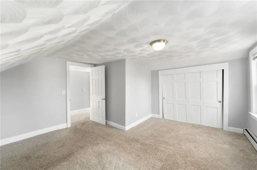 94 Holmes Road Warwick RI 02888