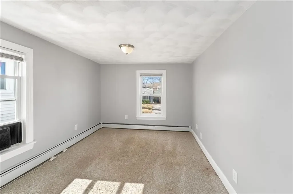 94 Holmes Road Warwick RI 02888