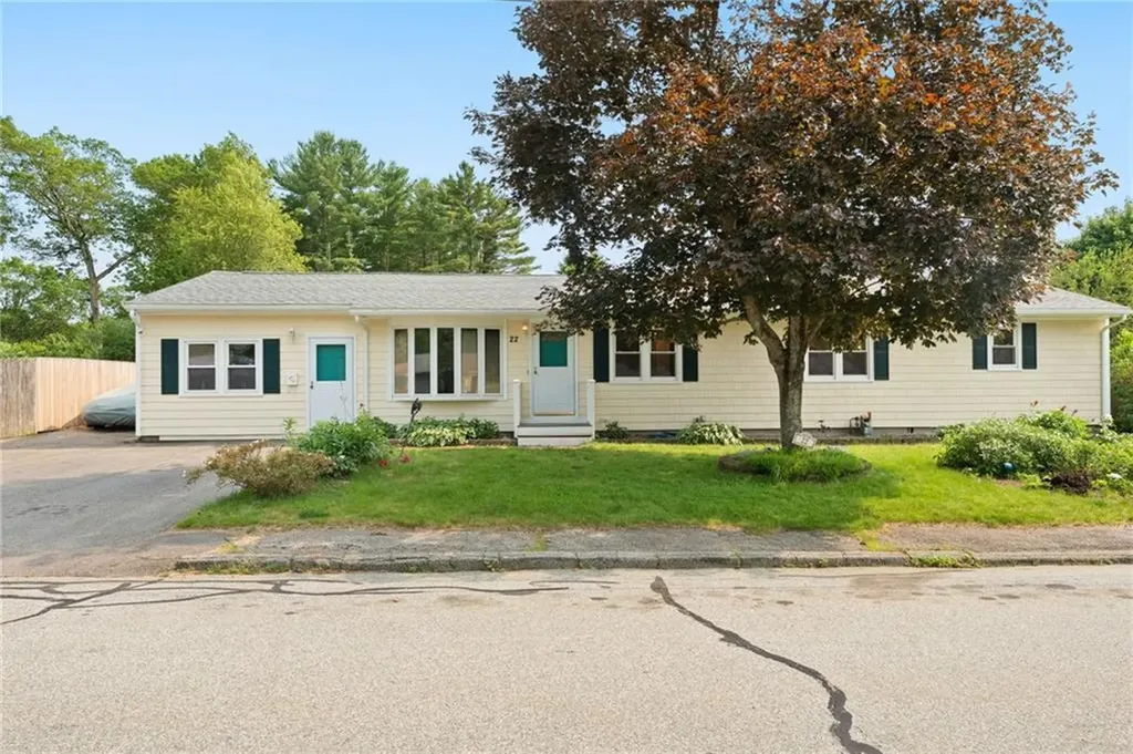 22 York Drive Coventry RI 02816
