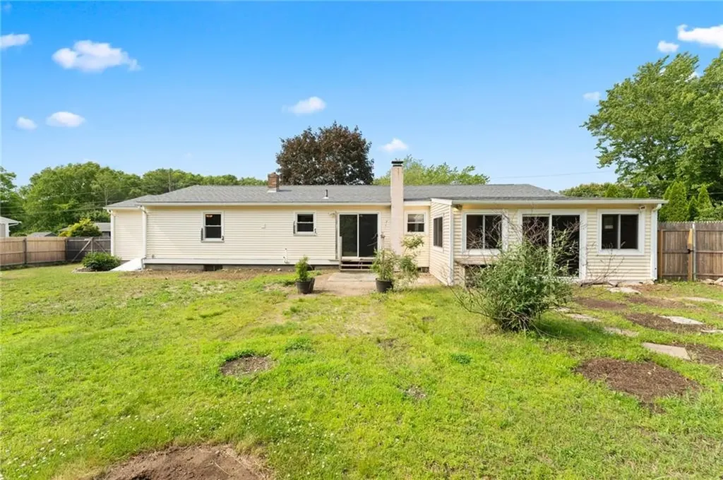 22 York Drive Coventry RI 02816