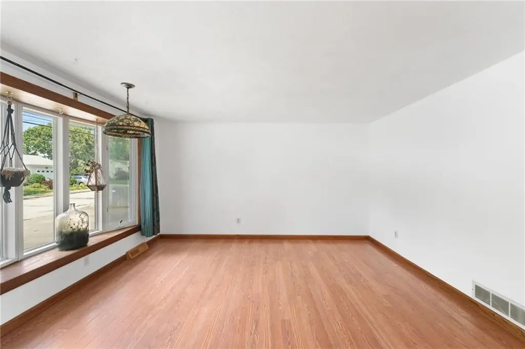 22 York Drive Coventry RI 02816