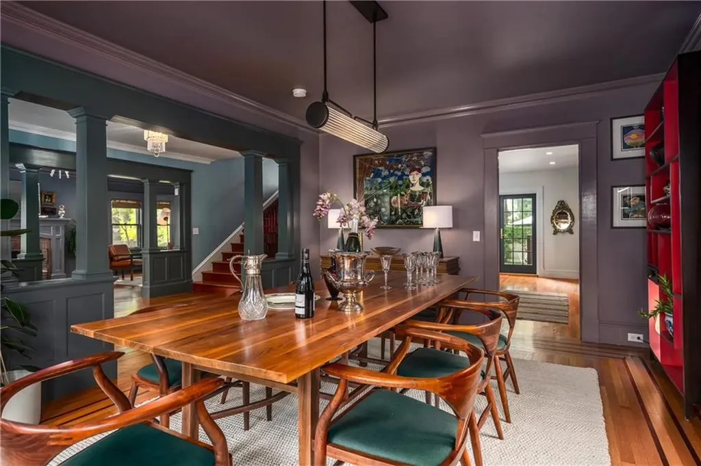 560 Angell Street Providence RI 02906