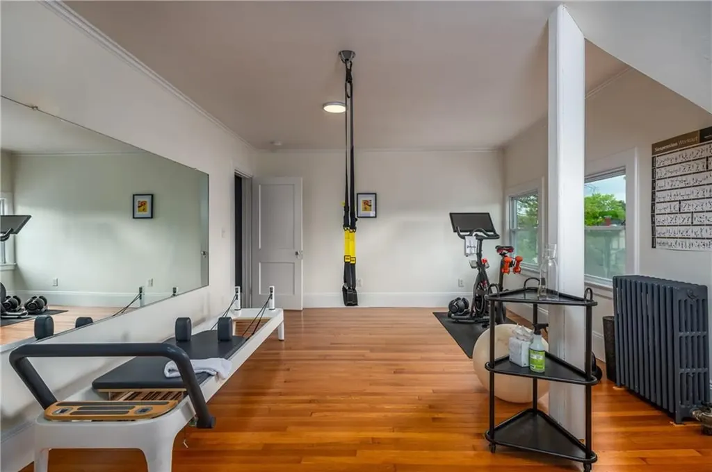 560 Angell Street Providence RI 02906