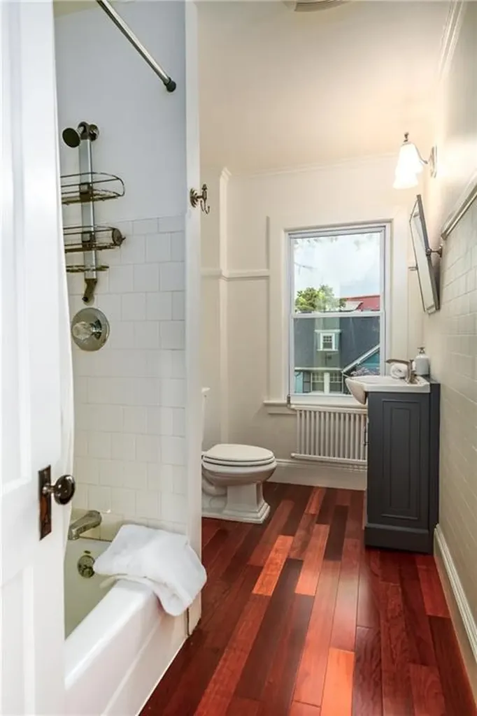 560 Angell Street Providence RI 02906